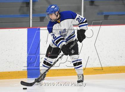 Thumbnail 3 in Stamford/Westhill vs. Hall/Southington (CIAC D3 Quarterfinal) photogallery.