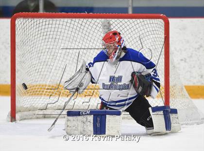 Thumbnail 3 in Stamford/Westhill vs. Hall/Southington (CIAC D3 Quarterfinal) photogallery.