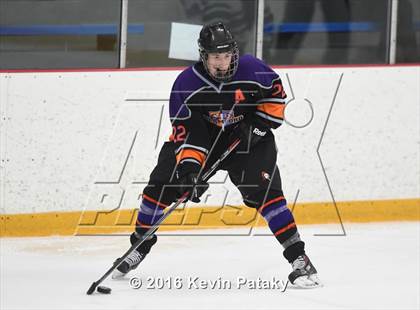 Thumbnail 3 in Stamford/Westhill vs. Hall/Southington (CIAC D3 Quarterfinal) photogallery.