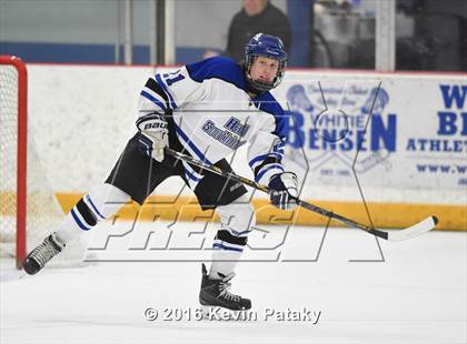 Thumbnail 1 in Stamford/Westhill vs. Hall/Southington (CIAC D3 Quarterfinal) photogallery.