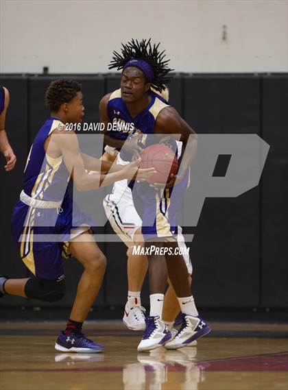 Thumbnail 3 in Liberty vs. Ridgeview photogallery.