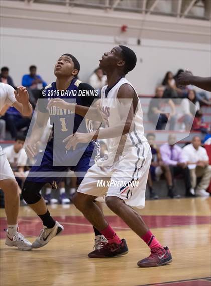Thumbnail 2 in Liberty vs. Ridgeview photogallery.