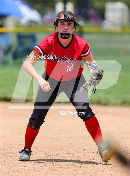 Thumbnail 3 in Muscatine vs Williamsburg (Rick Doran Classic) photogallery.