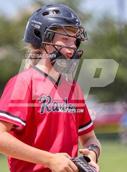 Thumbnail 3 in Muscatine vs Williamsburg (Rick Doran Classic) photogallery.