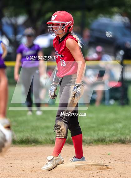 Thumbnail 3 in Muscatine vs Williamsburg (Rick Doran Classic) photogallery.