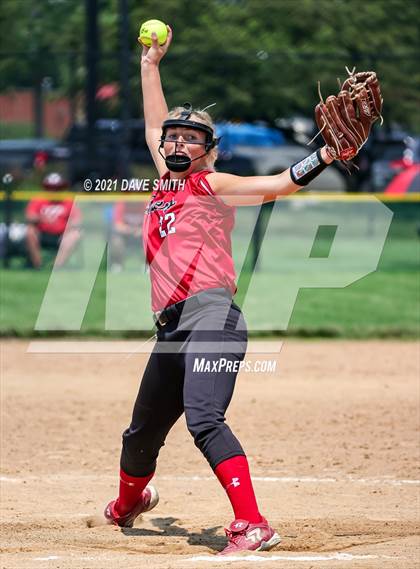 Thumbnail 2 in Muscatine vs Williamsburg (Rick Doran Classic) photogallery.