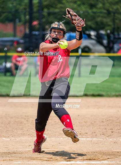 Thumbnail 1 in Muscatine vs Williamsburg (Rick Doran Classic) photogallery.