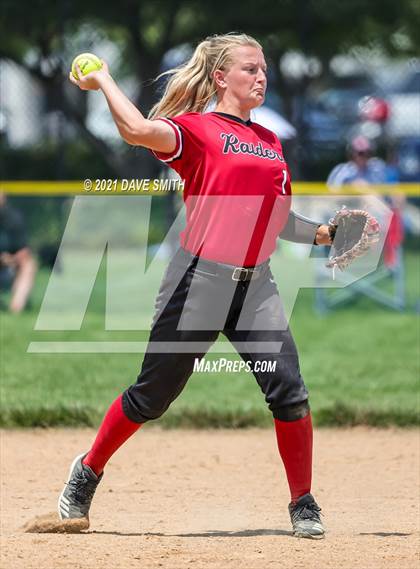 Thumbnail 2 in Muscatine vs Williamsburg (Rick Doran Classic) photogallery.