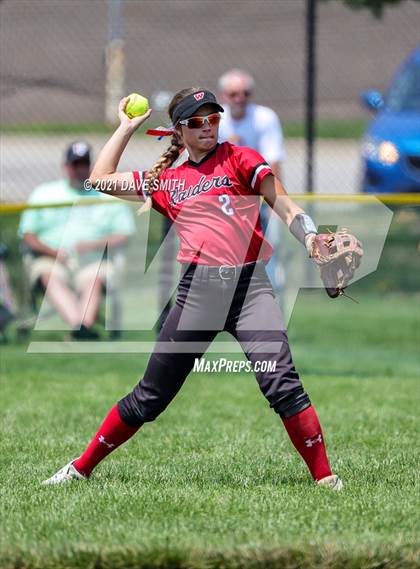 Thumbnail 1 in Muscatine vs Williamsburg (Rick Doran Classic) photogallery.