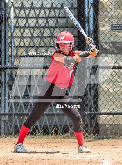 Thumbnail 1 in Muscatine vs Williamsburg (Rick Doran Classic) photogallery.