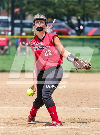 Thumbnail 2 in Muscatine vs Williamsburg (Rick Doran Classic) photogallery.
