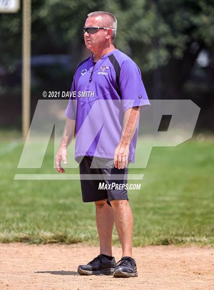 Thumbnail 3 in Muscatine vs Williamsburg (Rick Doran Classic) photogallery.