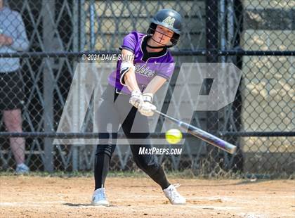 Thumbnail 1 in Muscatine vs Williamsburg (Rick Doran Classic) photogallery.