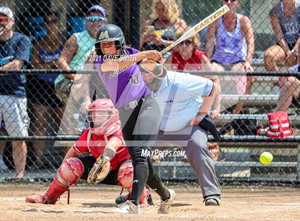 Thumbnail 1 in Muscatine vs Williamsburg (Rick Doran Classic) photogallery.