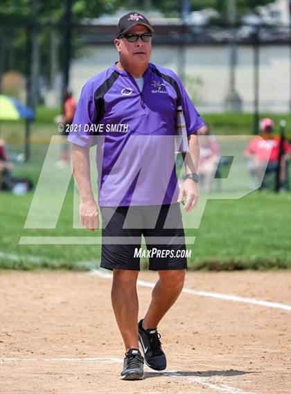 Thumbnail 3 in Muscatine vs Williamsburg (Rick Doran Classic) photogallery.