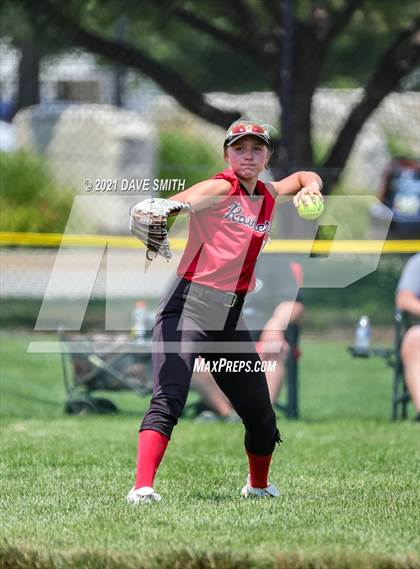 Thumbnail 1 in Muscatine vs Williamsburg (Rick Doran Classic) photogallery.