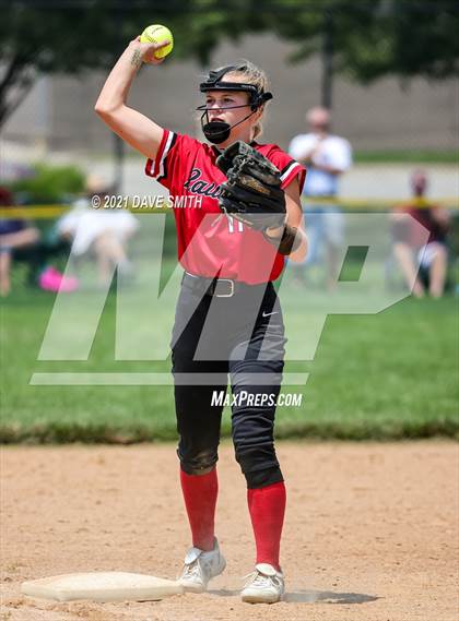 Thumbnail 2 in Muscatine vs Williamsburg (Rick Doran Classic) photogallery.