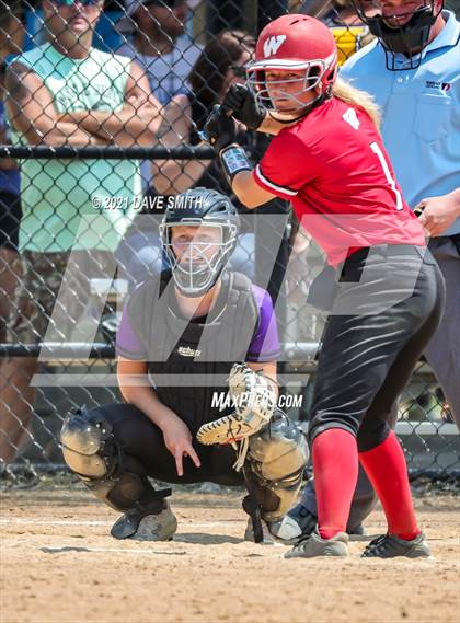 Thumbnail 1 in Muscatine vs Williamsburg (Rick Doran Classic) photogallery.