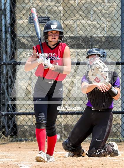 Thumbnail 2 in Muscatine vs Williamsburg (Rick Doran Classic) photogallery.