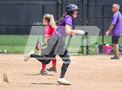 Thumbnail 3 in Muscatine vs Williamsburg (Rick Doran Classic) photogallery.