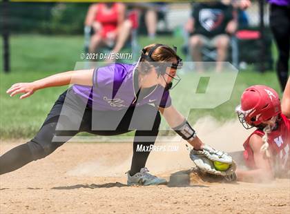 Thumbnail 1 in Muscatine vs Williamsburg (Rick Doran Classic) photogallery.