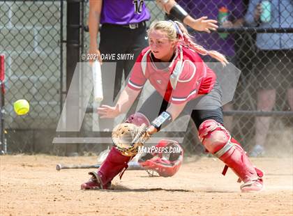 Thumbnail 3 in Muscatine vs Williamsburg (Rick Doran Classic) photogallery.