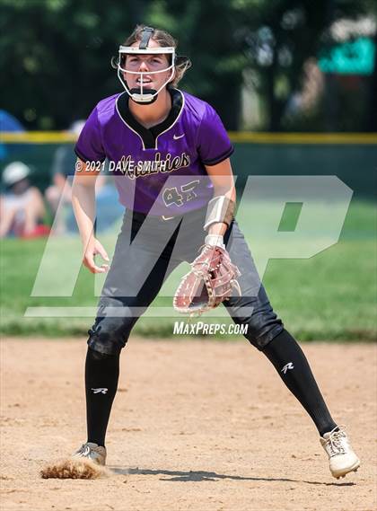 Thumbnail 2 in Muscatine vs Williamsburg (Rick Doran Classic) photogallery.