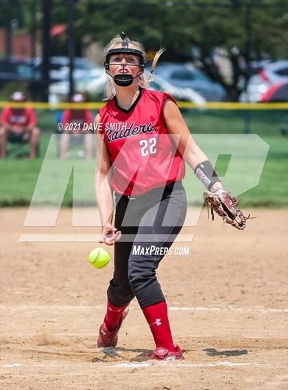 Thumbnail 1 in Muscatine vs Williamsburg (Rick Doran Classic) photogallery.