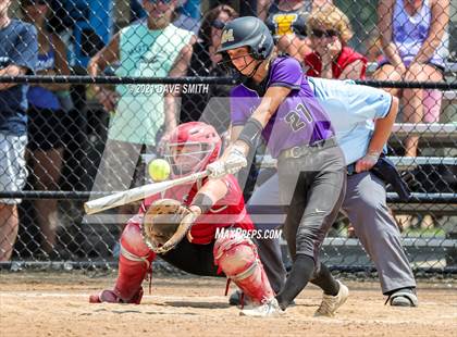 Thumbnail 1 in Muscatine vs Williamsburg (Rick Doran Classic) photogallery.