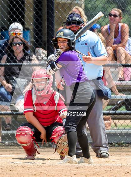 Thumbnail 2 in Muscatine vs Williamsburg (Rick Doran Classic) photogallery.