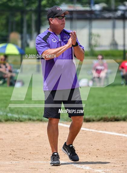 Thumbnail 2 in Muscatine vs Williamsburg (Rick Doran Classic) photogallery.