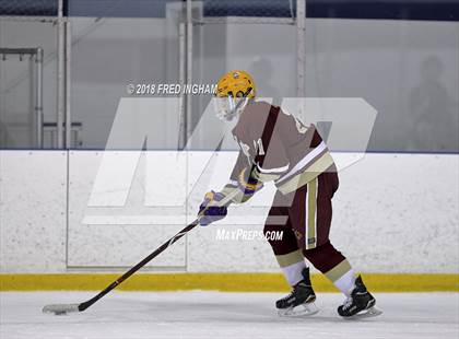 Thumbnail 2 in Oakton vs South Lakes (Reston IceQuest) photogallery.