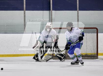 Thumbnail 3 in Oakton vs South Lakes (Reston IceQuest) photogallery.