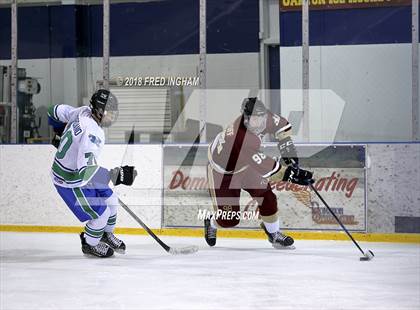 Thumbnail 1 in Oakton vs South Lakes (Reston IceQuest) photogallery.
