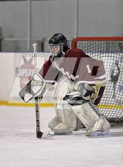 Thumbnail 2 in Oakton vs South Lakes (Reston IceQuest) photogallery.