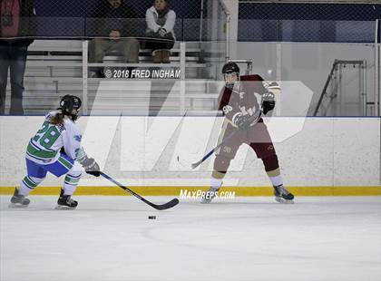 Thumbnail 3 in Oakton vs South Lakes (Reston IceQuest) photogallery.