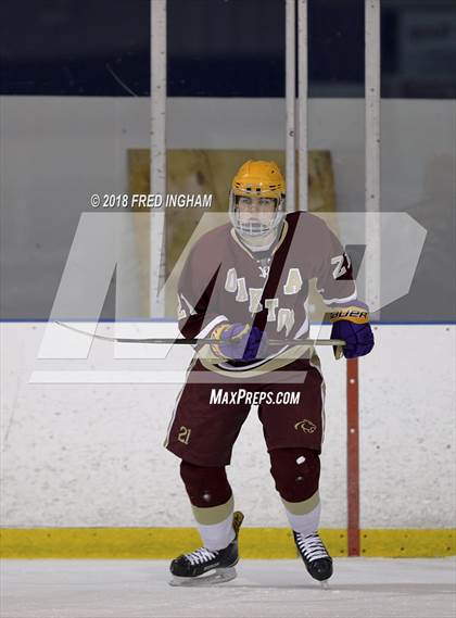 Thumbnail 3 in Oakton vs South Lakes (Reston IceQuest) photogallery.