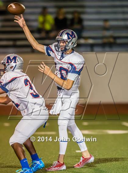 Thumbnail 3 in Alvin JV Orange vs Manvel JV White photogallery.