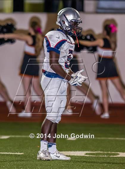 Thumbnail 2 in Alvin JV Orange vs Manvel JV White photogallery.