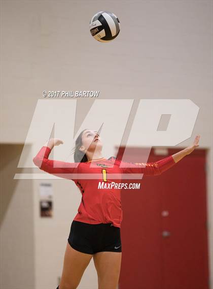 Thumbnail 3 in Fisher Catholic Vs Worthington Christian (Warrior Invitational) photogallery.