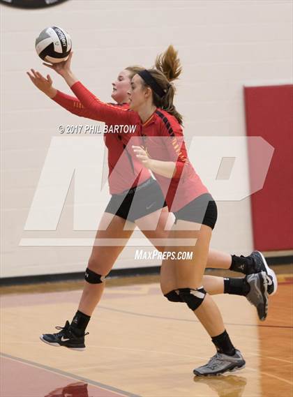 Thumbnail 3 in Fisher Catholic Vs Worthington Christian (Warrior Invitational) photogallery.