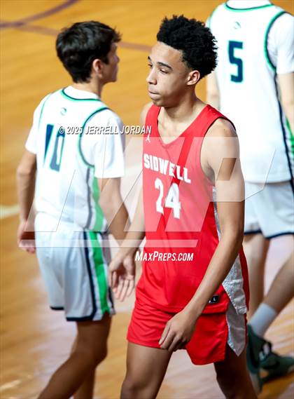 Thumbnail 2 in Green Level vs Sidwell Friends (John Wall Holiday Invitational) photogallery.