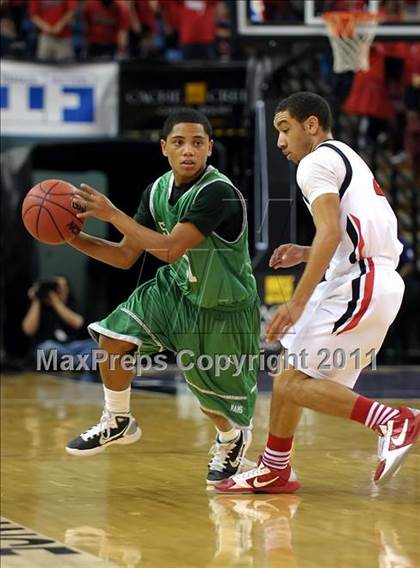 Thumbnail 1 in St. Mary's vs. Antelope (CIF SJS D2 Final) photogallery.