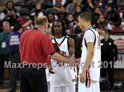 Thumbnail 2 in St. Mary's vs. Antelope (CIF SJS D2 Final) photogallery.