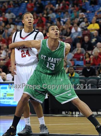 Thumbnail 3 in St. Mary's vs. Antelope (CIF SJS D2 Final) photogallery.