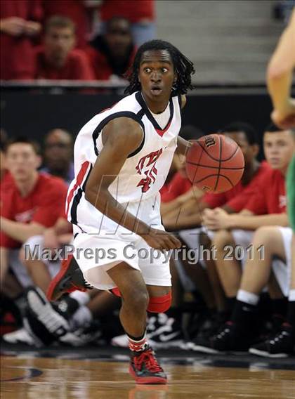Thumbnail 1 in St. Mary's vs. Antelope (CIF SJS D2 Final) photogallery.