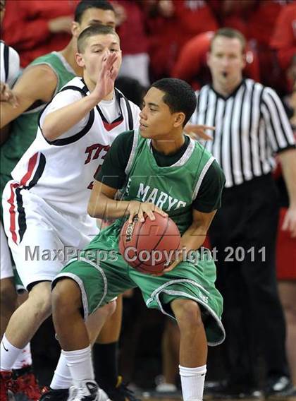 Thumbnail 2 in St. Mary's vs. Antelope (CIF SJS D2 Final) photogallery.