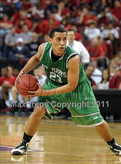 Thumbnail 3 in St. Mary's vs. Antelope (CIF SJS D2 Final) photogallery.