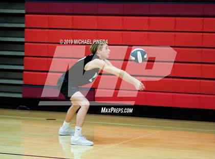 Thumbnail 3 in Huntington Beach vs. Aliso Niguel photogallery.