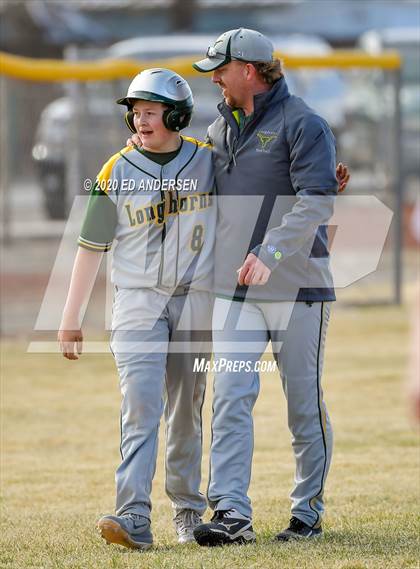 Thumbnail 1 in Yerington vs. Battle Mountain (Yerington Tournament) photogallery.